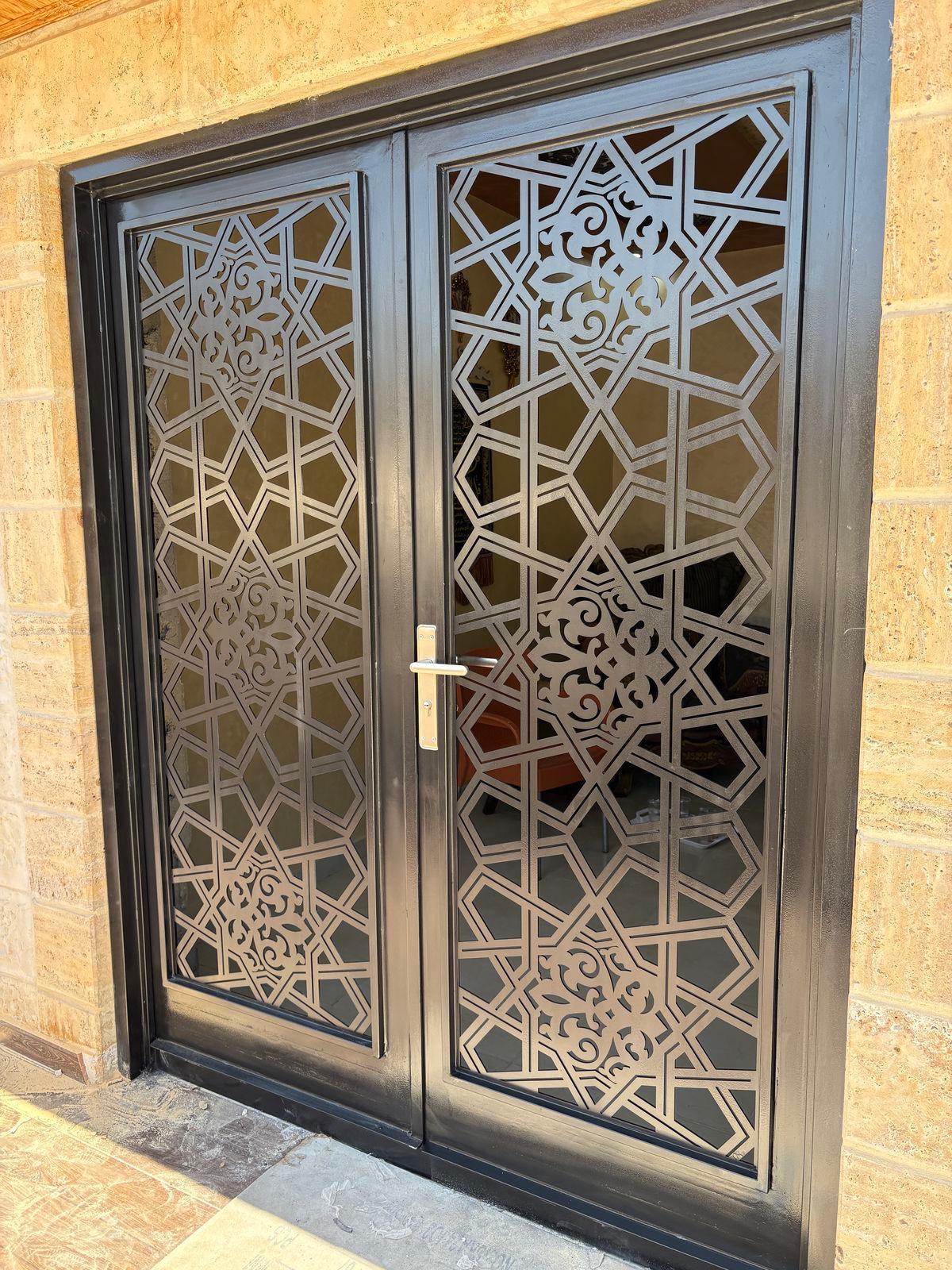أبواب ليزر مزخرفة للفلل